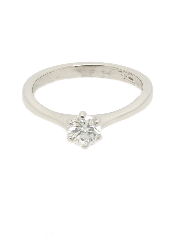 Pre-owned Platinum Diamond Solitaire Ring