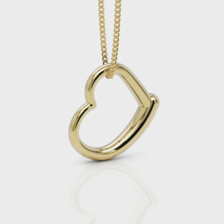 9ct yellow gold graduated open heart pendant on chain.