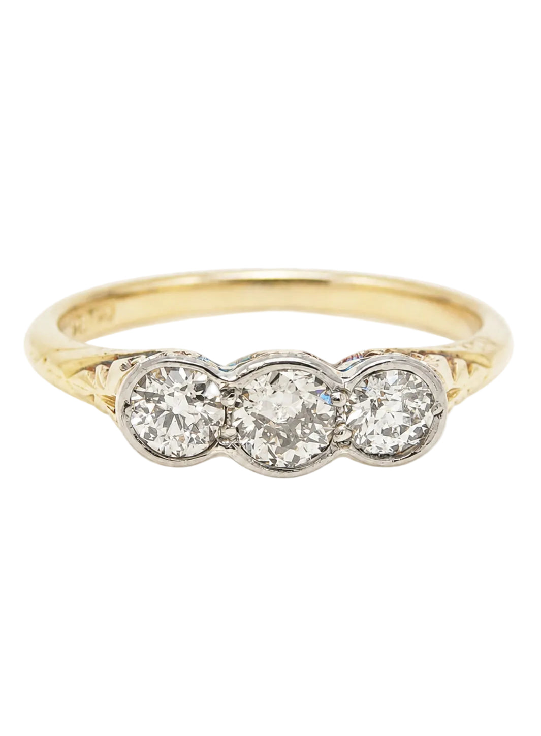 Pre-owned 18ct yellow gold diamond 3 stone ring