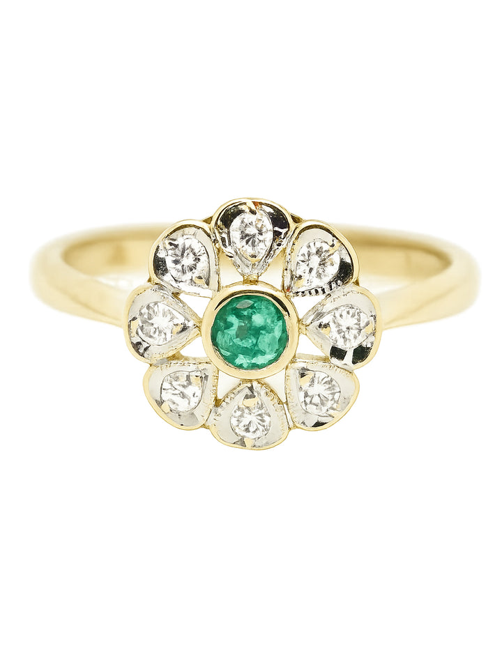 Pre-owned 18ct yellow gold emerald and diamond cluster ring