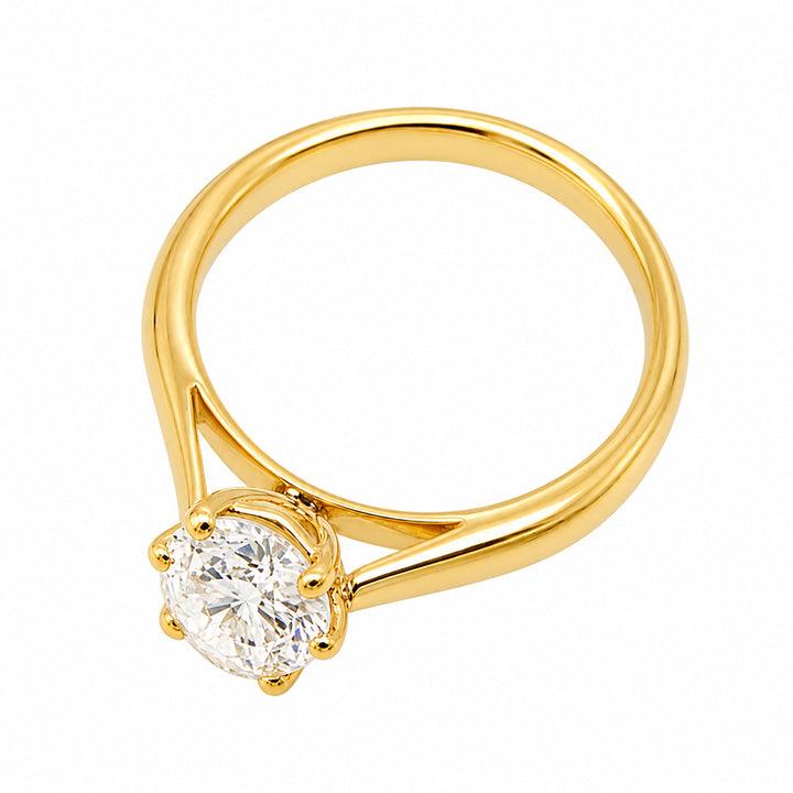 Pre-owned 18ct yellow gold 1.53ct oval solitaire ring
