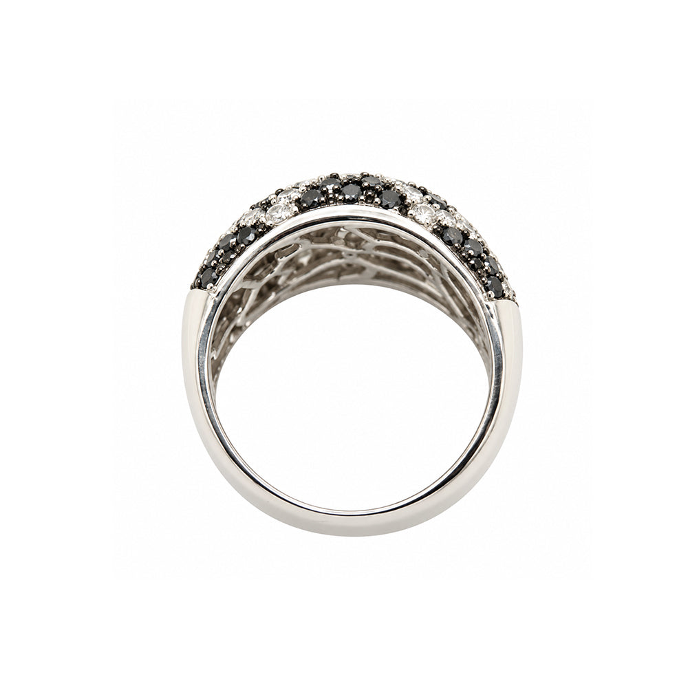 Pre-owned 18ct white gold white and black diamond cocktail ring